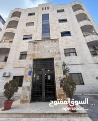  1 شقة للبيع في الجبيهة أم زويتينه قرب مسجد القدس الشريف بسعر مناسب