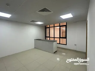  8 Offices for rent, Sky Tower Building, Al Khuwair (REF: MU062401KH)