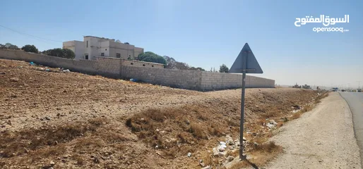  6 3 اراضي للبيع بالجنوب