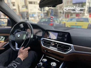  4 BMW 320i 2019