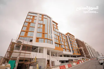  7 دفتر تجاری  به صورت اقساط 18ماه  با خريد دفتر میتوانید اقامت دائم درکشور عمان داشته باشید