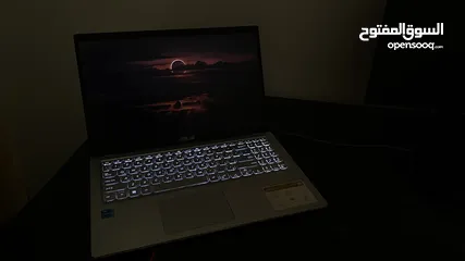  3 Laptop from asus   لابتوب من اسوس للبيع او البدل ب ايباد او ماك