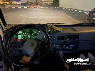  2 ميتشي L300