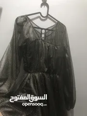  1 نفنوف طويل وكلوش والثاني فستان مشجر