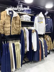  11 دا الشغل بتاعي وهخليك تشوف دا بنفسك وتقولي اي رايك ( تنسيق الوان ، عرض موديلات ، VM ، SALES )