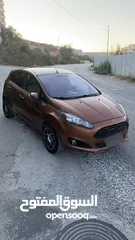  2 فورد فيستا