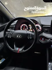  11 Hyundai veloster 2018 Sport car  1.6 turbo