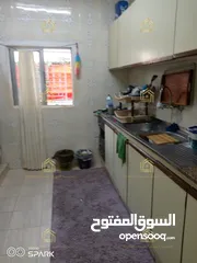  6 شقة فارغة أو مفروش أرضي مع ترس ومدخل مستقل