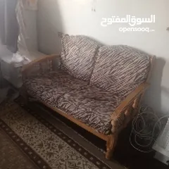  3 طقم كنت. بحاله ممتازه  لا ينقصه شيئ. 