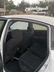 6 باسات 1999 للبيع