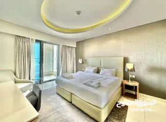  5 شقه تضمن لك اسلوب حياه جديده غرفه وصاله بمساحه كبير وموقع ولا اروع والسعر ممتاز غير قابل للمنافسه