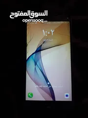  2 جهاز سامسونج J7  برايم بحااجة لقاعدة شحن