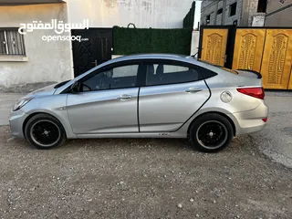  4 هونداي اكسنت للبيع كاش