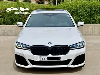  6 BMW 540i 2022 M5 package