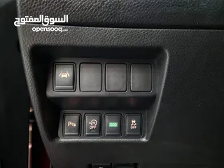  11 Nissan Qashqai 2015 لون أحمر مميز جداً