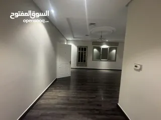  3 Very nice villa floor in mangaf