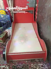 2 للبيع غرفه نوم اطفال تختين