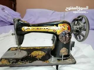  1 ماكينة خياطة مستعمله للبيع بحاله معقوله