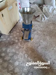  4 ماكنة صنع علف