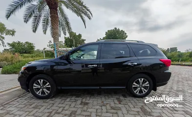  2 NISSAN PATHFINDER SL 2017 CANADIAN SPEC KM 100K