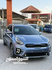  5 كيا نيرو 2020 هايبرد فل اضافات تورينج اعلى صنف عدا الفتحة