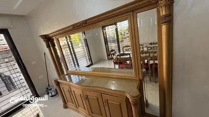  9 (طولة سفرة كبيره مع خزانه ومرأي)