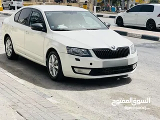  10 سكودا للبيع