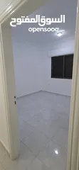  5 شقه للإيجار