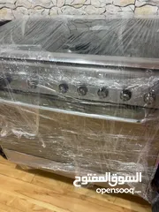  3 فرن إيطالي نظيف جدا بحالة الوكالة SMEG