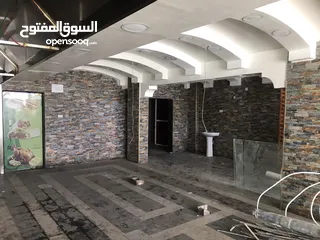  10 محل للايجار 350م في الزرقاء الجديده شارع 36 من المالك مباشره بدون خلو!!!