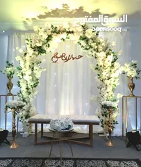  5 كوشات مميزة تنسيقات ورد فاخرة