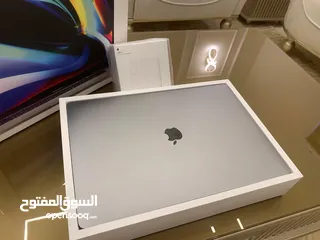  1 شاشة كبيرة جدا Macbook pro 16 inch  (شبه جديد مع كرتونة) شاحن جديد من ابل ومكفول بسعر مغري جدا