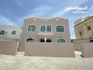  15 غرف للعوائل والموظفات في الحيل الشماليه خلف مستشفى ابولو