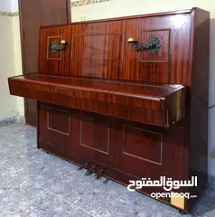  4 بيانو كلاسيكي فاخر من ماركة “Belarus” صوت أصيل، تصميم أنيق، ولمسة فنية راقية!