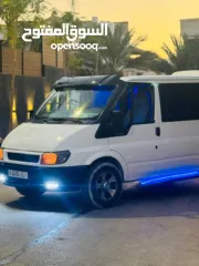  6 فورد ترانزيت