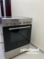  1 Electric Stove very clean Induction oven