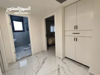  14 شقة مفروشة جديدة كليًا – سوبر ديلوكس للإيجار  الطيرة – خلف مدارس المستقبل