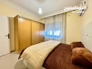  20 شقة مفروشة للايجار عمان - شفابدران قرب نادي الفصول الاربعة فاخرة جدا من المالك مباشرة