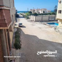  4 للبيع شاليه مصيفي تالت نمرة بحر sea view بنجمة الخليج بسعر 900 الف كاش او قسط