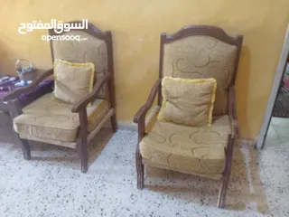 4 للبيع أو للبدل
