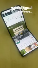  1 Samsung z flip 4