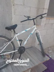  1 دراجة هوائية للبيع