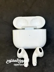  4 Air pods 3 used مستعملة