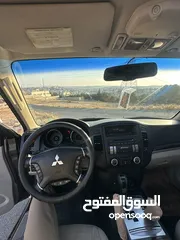  22 ميتسوبيشي باجيرو 2011