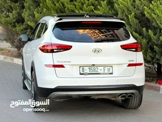  21 توسان ديزل ترخيص 19 مع فتحة دهان شركة عداد 75000