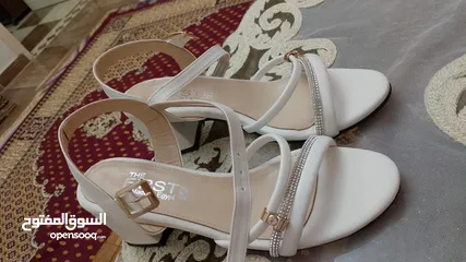  1 هيلز جديده مقاس 38