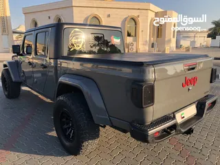  6 Jeep Gladiator, 2021, USA,