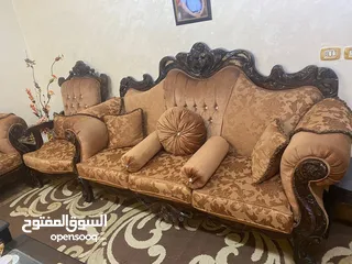  3 طقم كنب بحاله جيده