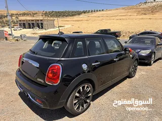  2 ميني كوبر  S نسخة JCW (بنزين) موديل 2018 وارد شركه