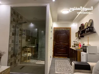  7 استديو للايجار اليومي والاسبوعي 24 ساعه